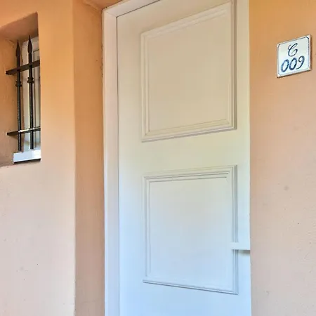 Apartment Village Pont Royal En Provence - Maeva - Cosy Et Climatise 2 Pieces 5 Personnes Avec Jardin - Prestige - Super Mae-2864
